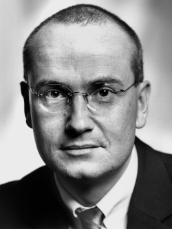 Dr. Walter Rogg